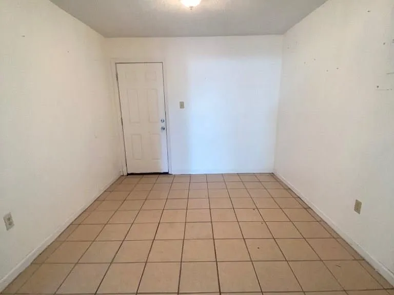 108 Cherokee Cir — Photo 5