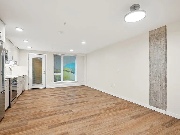 Portal Apartments — Photo 37