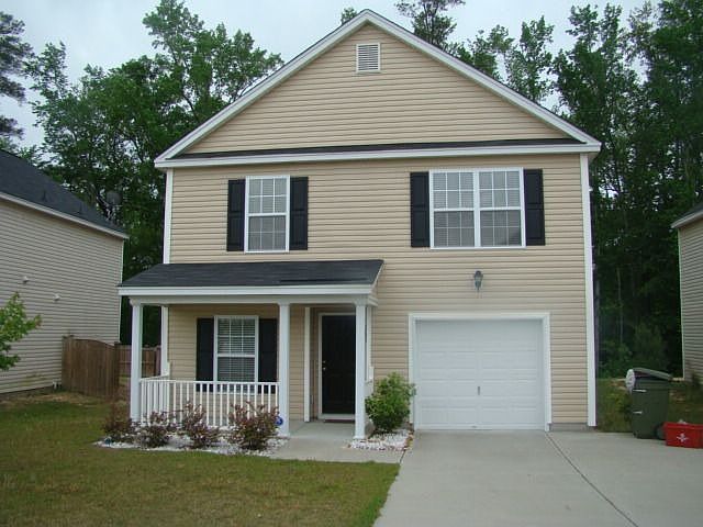 1st image of 245 Arbor Falls Dr