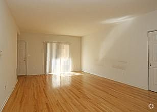 4th image of 58 Schindler Ct #1485814