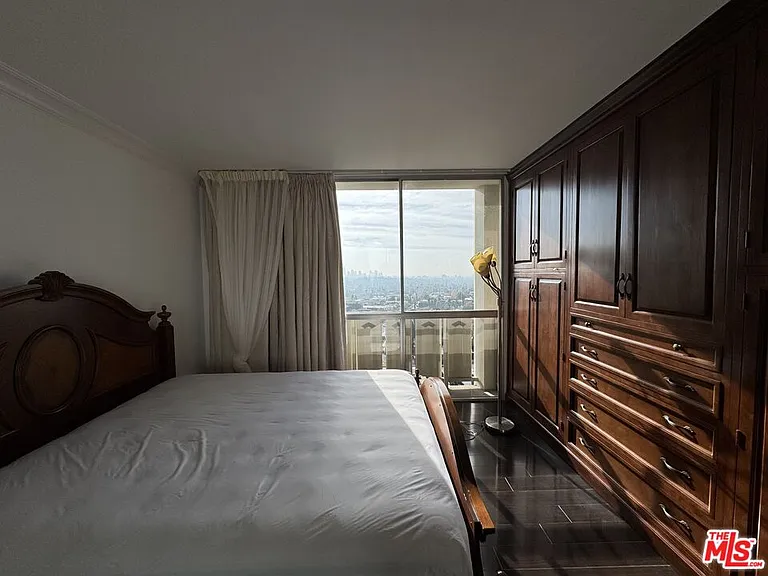 4411 Los Feliz Blvd #1205 — Photo 20
