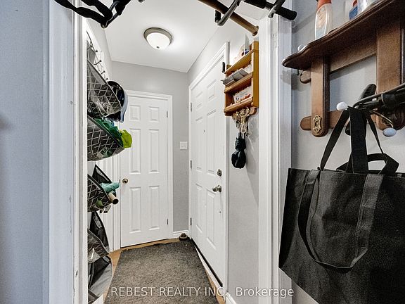 4th image of 73 Arbour Glen Cres #1