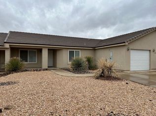 290 Honeysuckle St #C, Mesquite, NV 89027