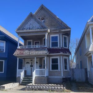 1013 Delamont Avenue, Schenectady, NY, 12307