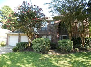 8726 Pines Place Dr, Humble, TX 77346