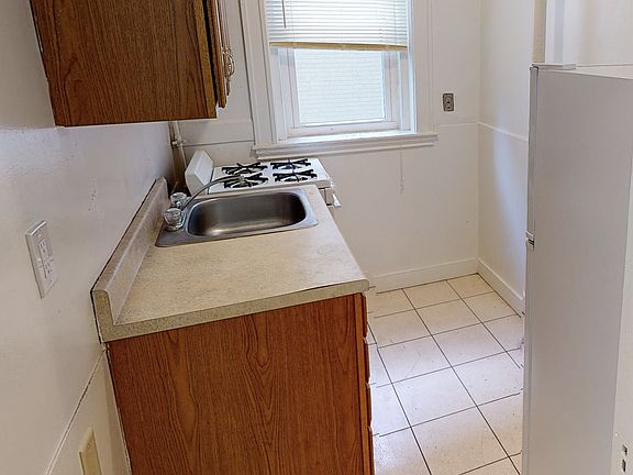 143 Park Dr. #3 Boston - Fenway Unit Photo 4