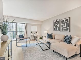 11658 Stoneview Sq APT 12C, Reston, VA 20191