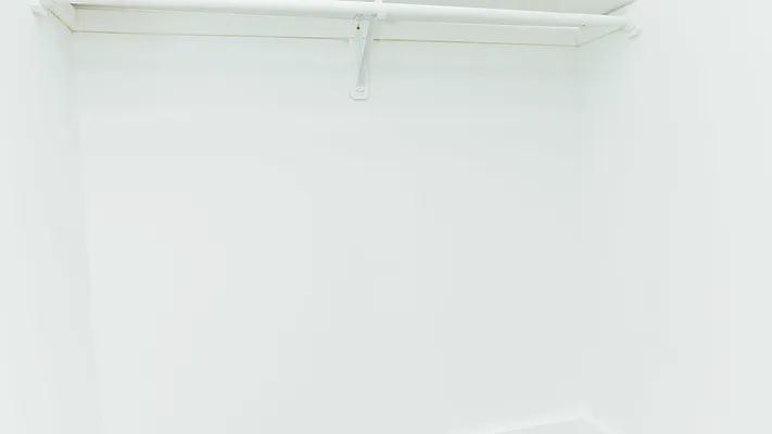 Rented by Nooklyn NYC LLC | media 9