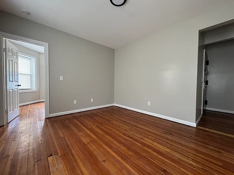 1071-F3 Pembroke St #B2 — Photo 2