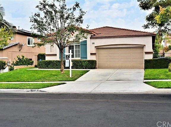 5th image of 2299 Marsant Ave
