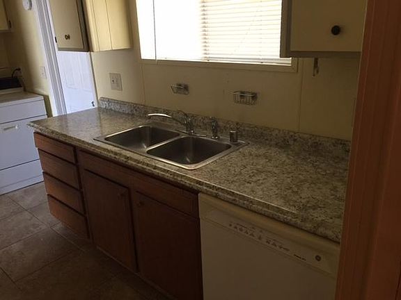 5th image of 1465 Verde Dr