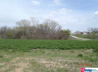 1334 Stone Ridge Dr, Louisville, NE 68037