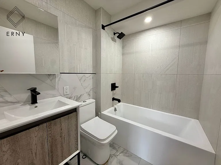 195 Underhill Ave #5H — Photo 6