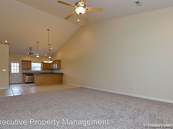 4th image of 1923 Rock Creek Ln