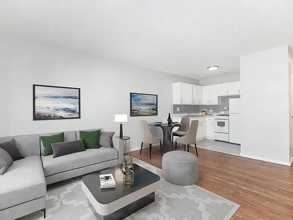 5th image of 1400 Moline St #1430-101