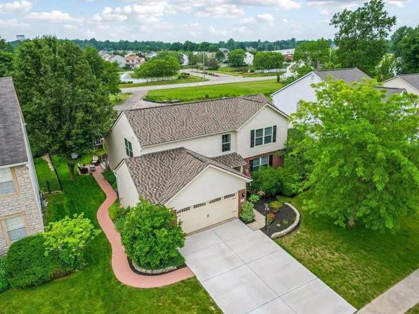 247 Trail E, Pataskala, OH 43062