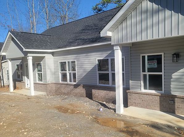 2084 Ridgeview Dr NW