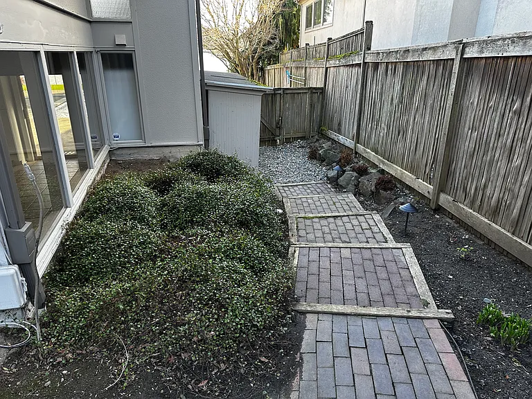 16736 Shore Dr NE — Photo 6