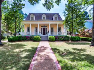 17 Sheffield Ct, Jackson, MS 39211