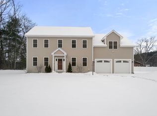 1 Cricket Ln, Westford, MA 01886