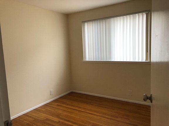 5th image of 74 Portola Ave