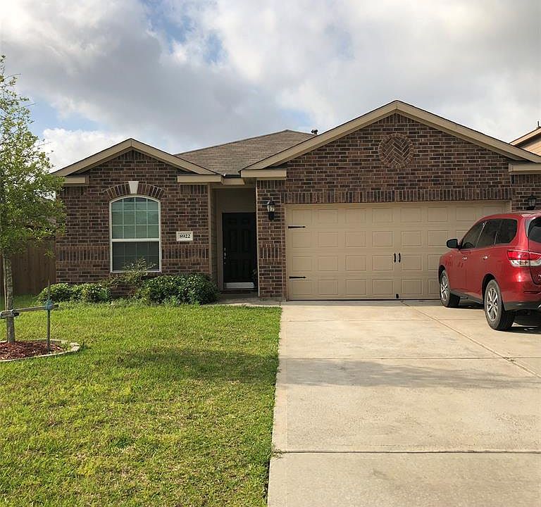 1st image of 8922 Stagewood Dr