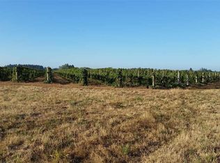 10589 Carbon Ln NE, Salem, OR 97305