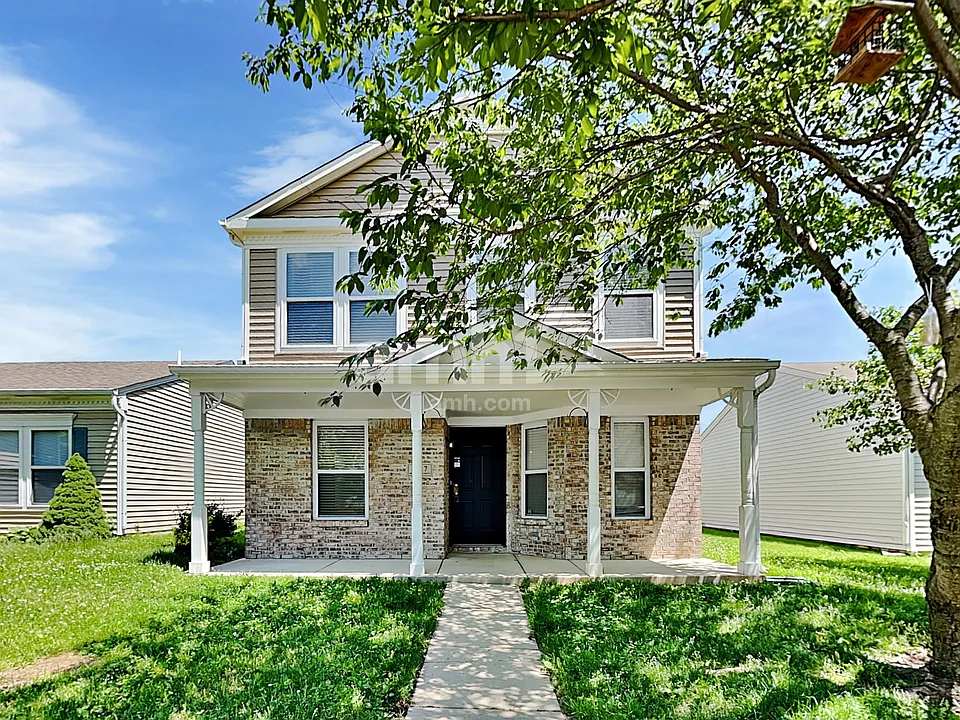 2317 Bridlewood Dr