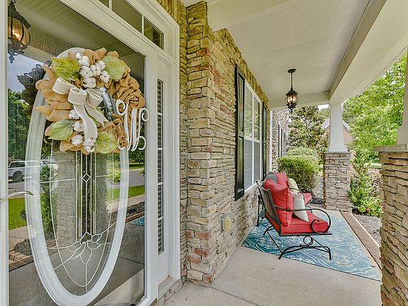 4th image of 721 Cavendish Ln