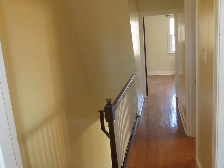 163 Morrison Dr — Photo 9