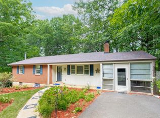 1216 Cedar Hill Dr, Lynchburg, VA 24502
