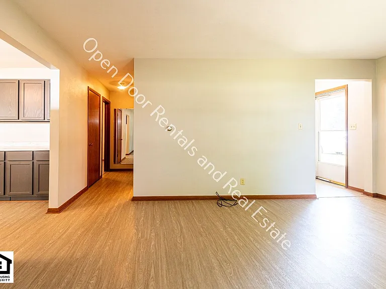 5121 Ardmore Ave — Photo 5