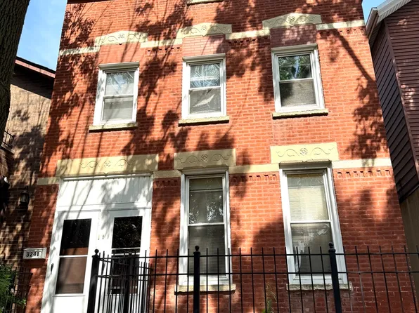 3241 S Parnell Ave, Chicago, IL 60616