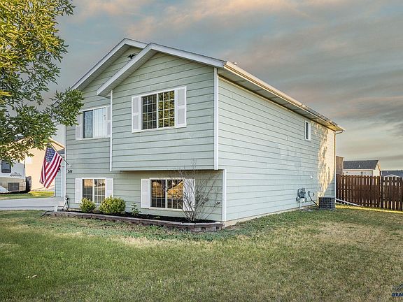 2nd image of 248 Freude Ln