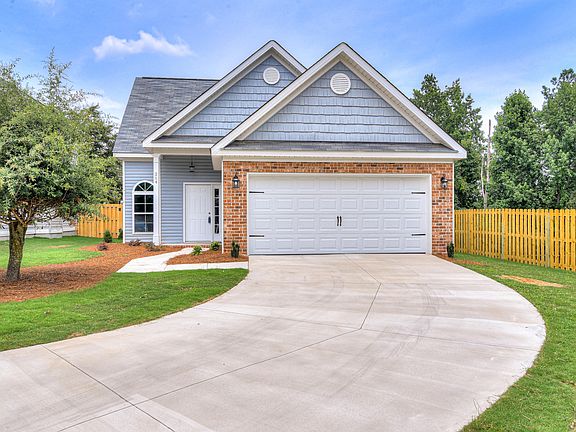 2nd image of 214 Sarah Creek Ct
