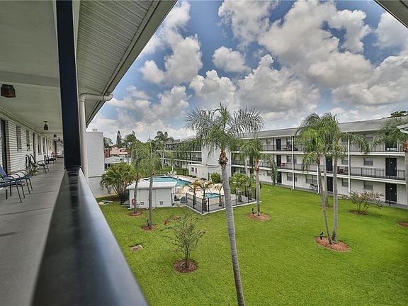 3rd image of 4050 4th St N APT 318
