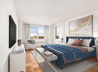 600 W 246th St APT 910, Bronx, NY 10471
