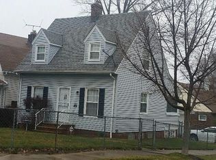 1967 Haverhill Rd, Cleveland, OH 44112