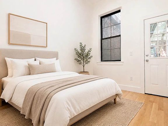5th image of 17 Marcus Garvey Blvd APT 2L
