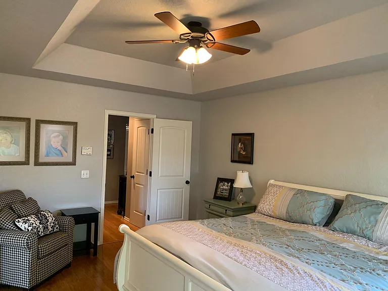 4116 Mayfair Dr — Photo 15