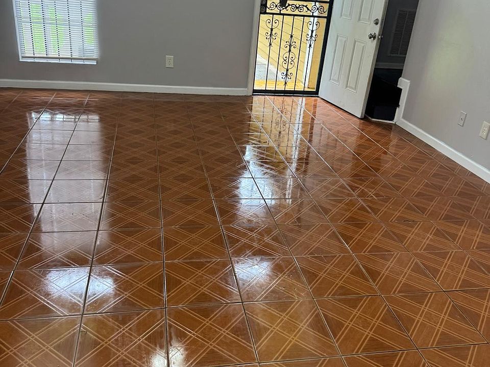 1st image of 3904 Conley Downs Ln