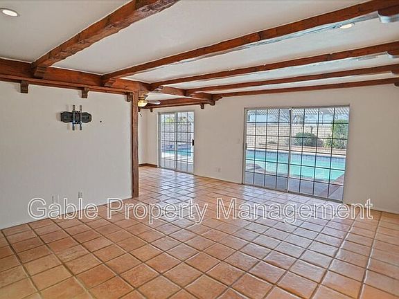 5th image of 28015 Glasser Ave