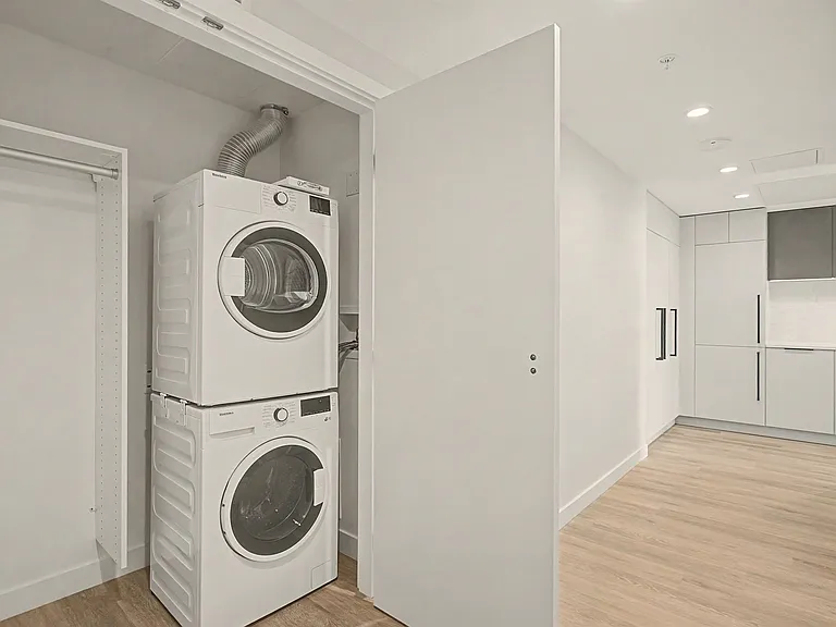 567 Emerson St #1204 — Photo 17