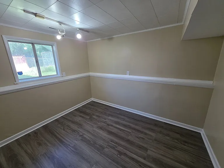 32 Golden Rod Ln — Photo 9