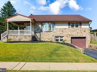 24 Kings Blvd, Shillington, PA 19607