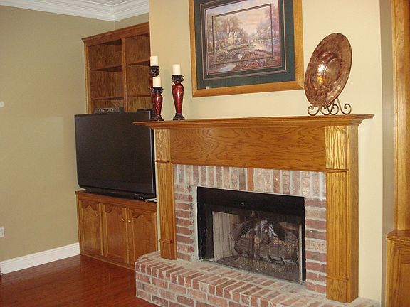 Stacked Crown Molding, Wood Floors
