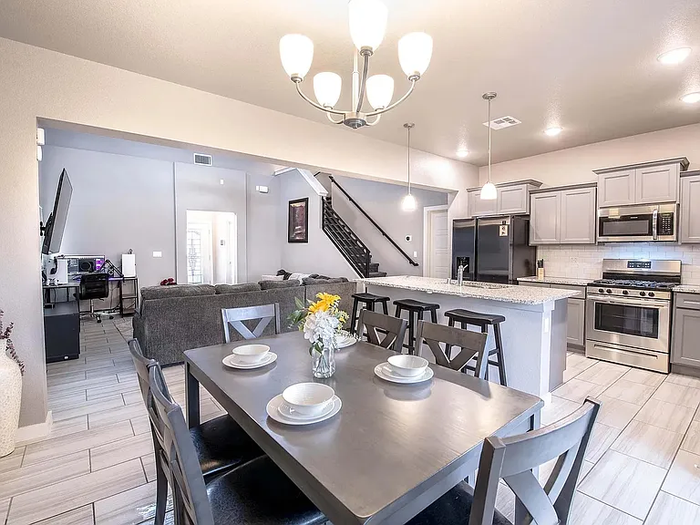 13713 Olney Ave — Photo 11