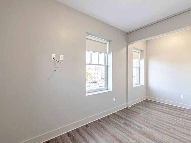530 Broadway Apartments — Photo 45