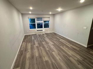 169 16th Ave #101, Paterson, NJ 07501