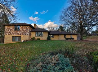 6605 Landis Mill Rd, Center Valley, PA 18034